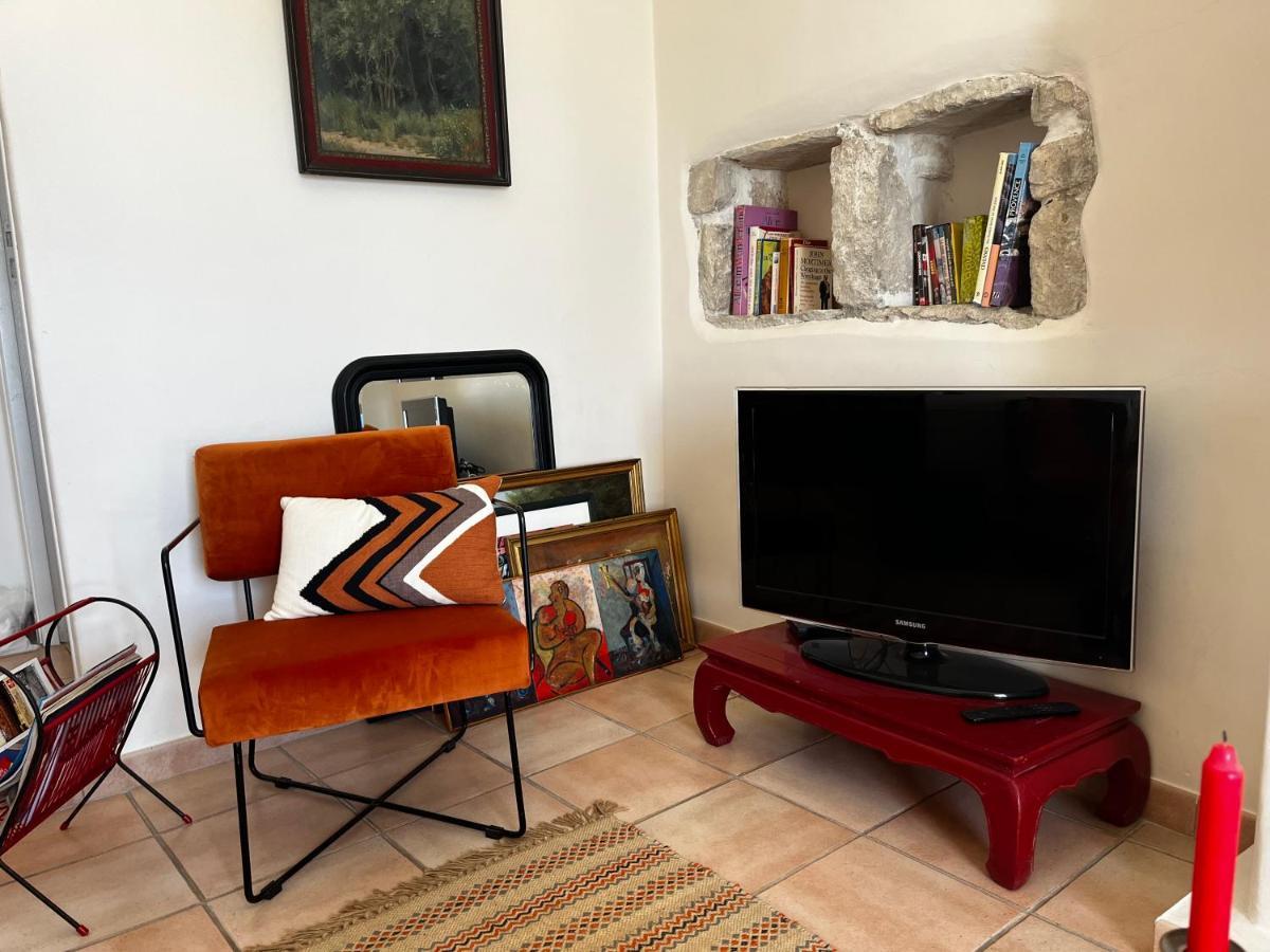 L'Ostal Bestort Vezenobres Bagian luar foto