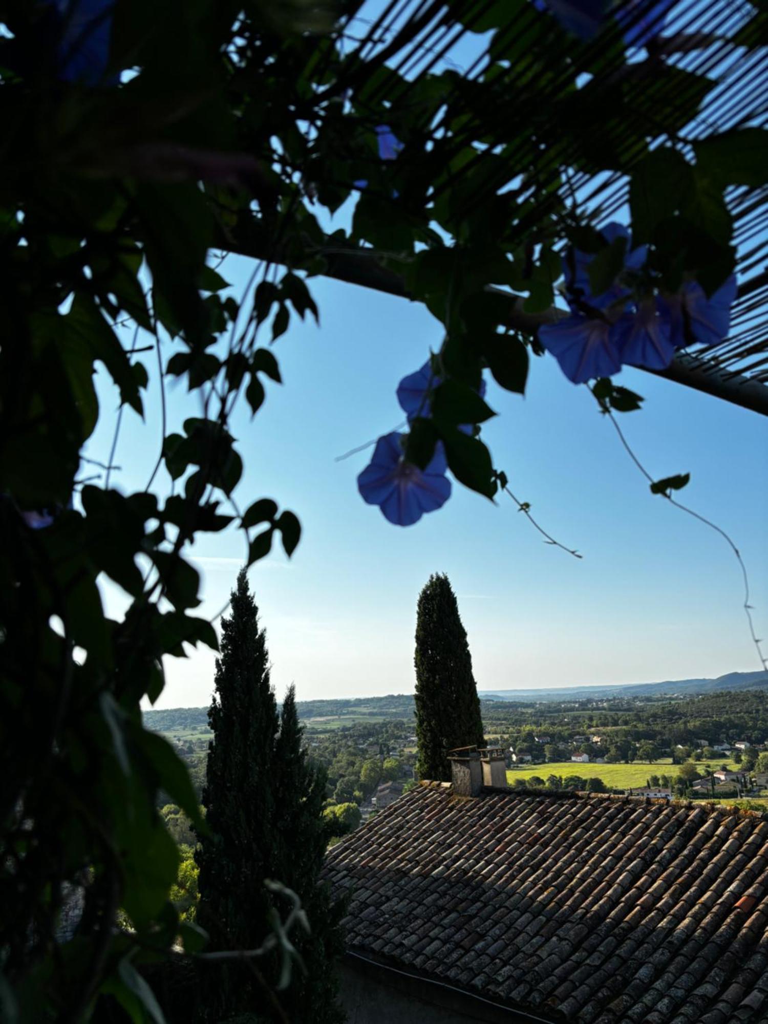 L'Ostal Bestort Vezenobres Bagian luar foto