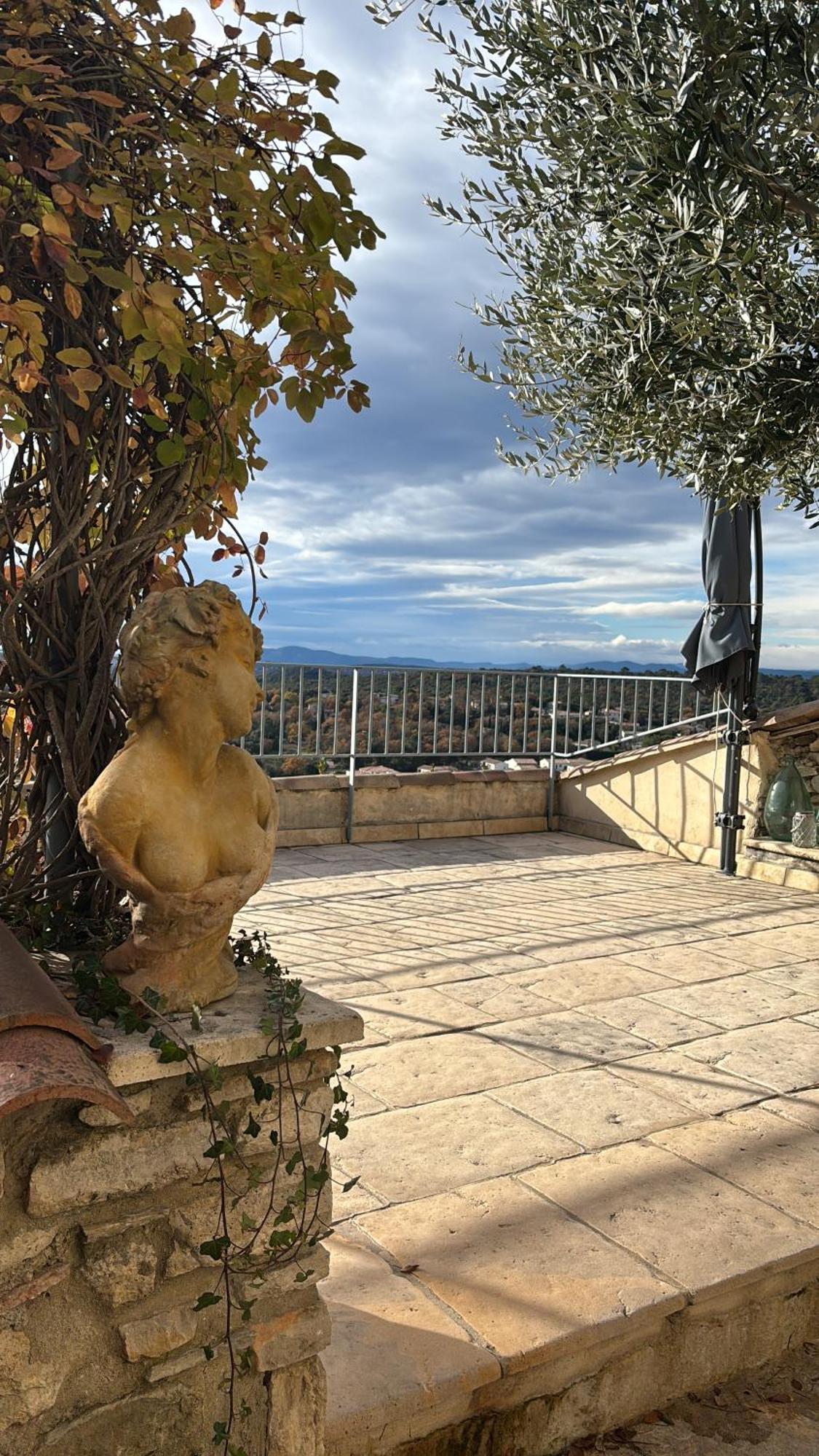 L'Ostal Bestort Vezenobres Bagian luar foto
